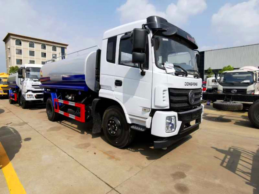 �����О�ˮ܇�������О�ˮ܇�N�ۣ������О�ˮ܇�S�҃r���r