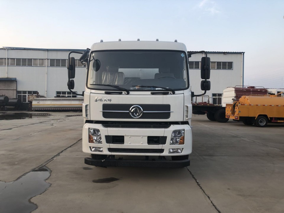 ��ˮ܇���Ўׇ������������F