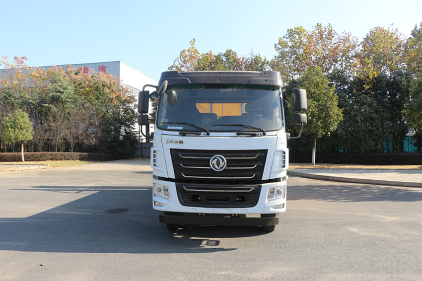 �|�L(f��ng)�A���ײ���_܇-�|�L(f��ng)��ײ���_܇�S��ֱ�N-����ӯͨ