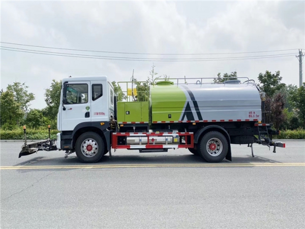 國六東風D9高壓灑水車 國六東風D9高壓灑水車