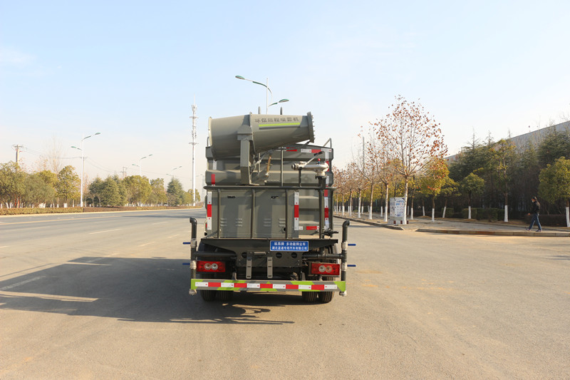 2��С�͞�ˮ܇