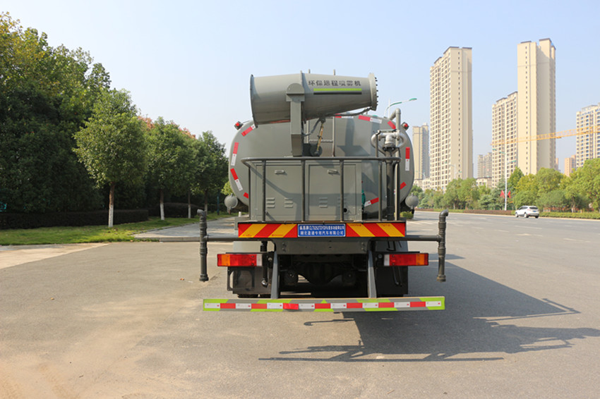 �|�L����20���F�ڞ�ˮ܇-�|�L20���։m��ˮ܇�r��-����ӯͨ