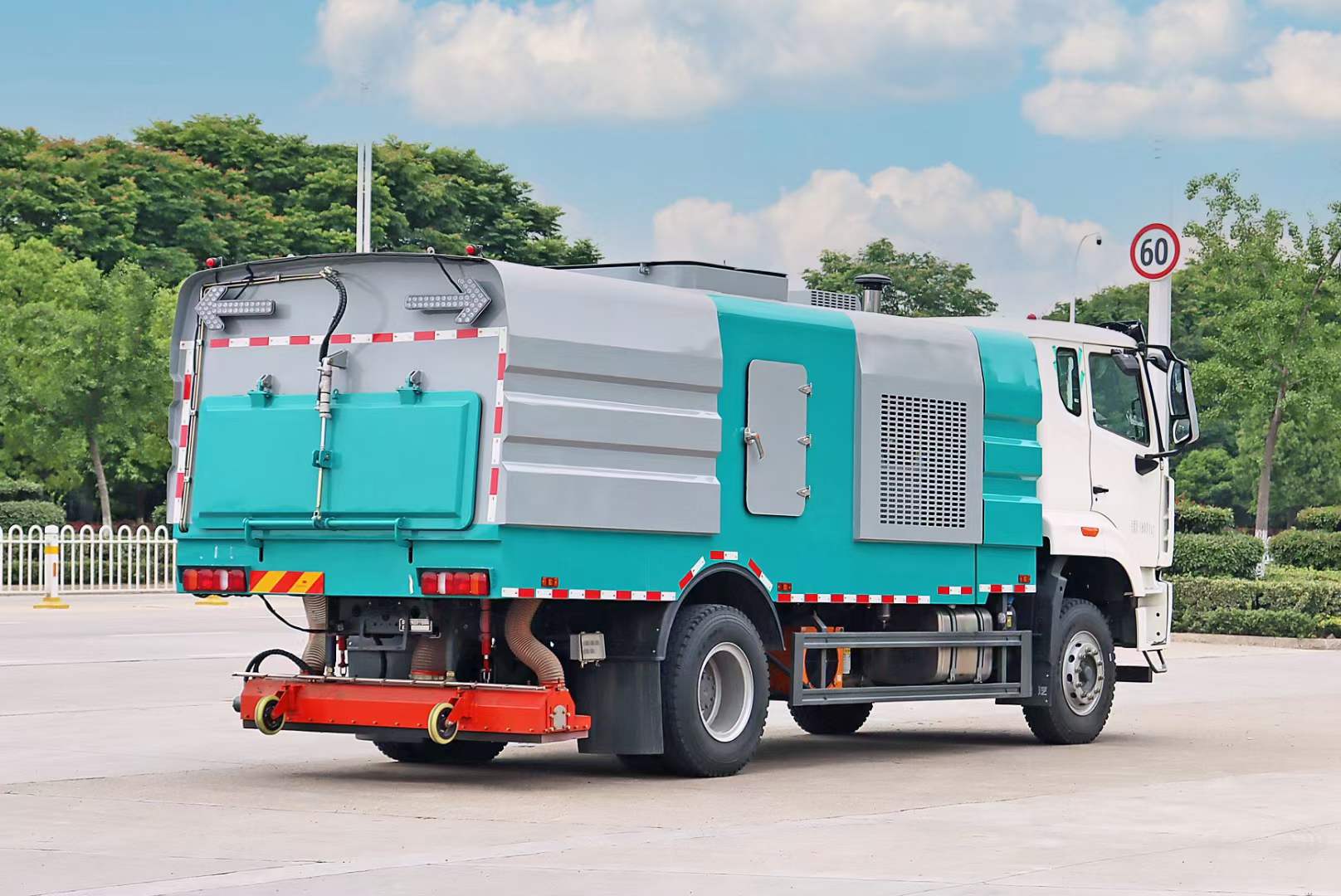 �����������m܇-����18�����m܇