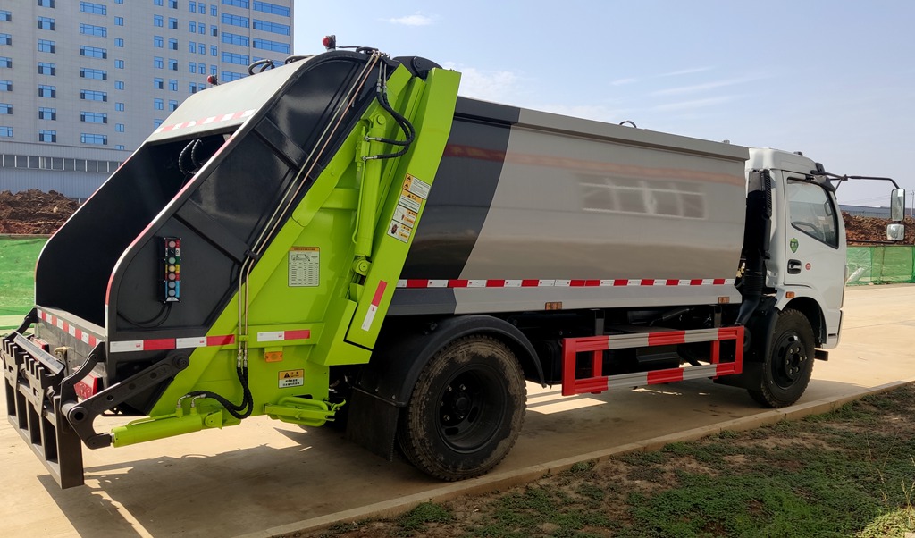 �|�L���𿨉��s����܇