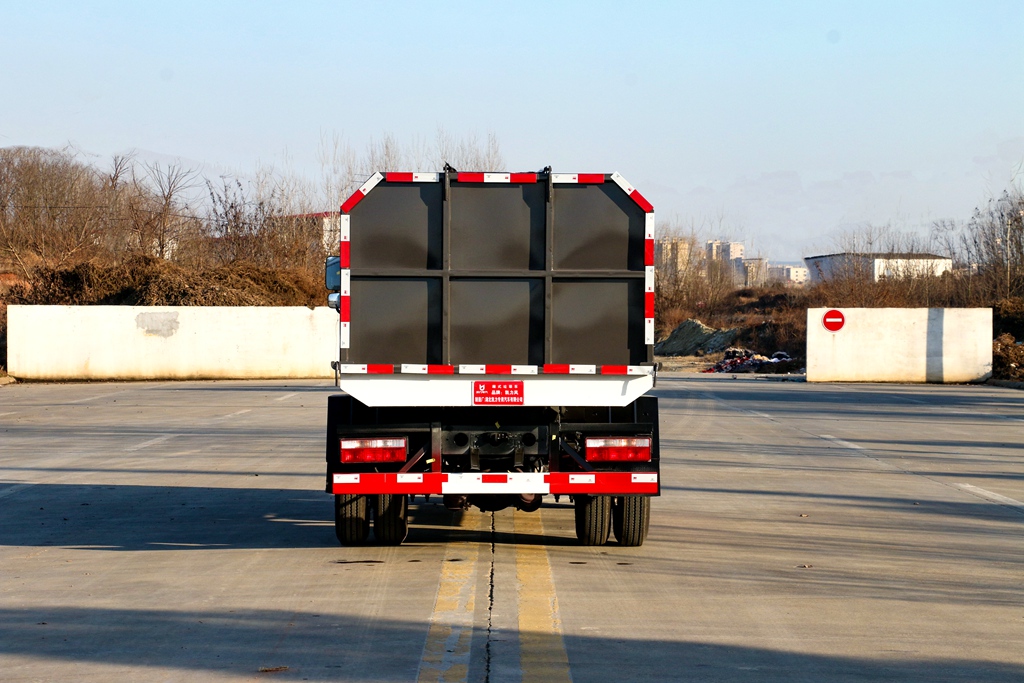 �|�LС���𿨎�ʽ����܇