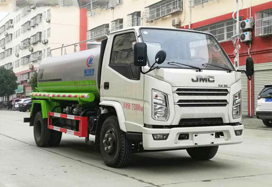 江鈴順達5噸灑水車