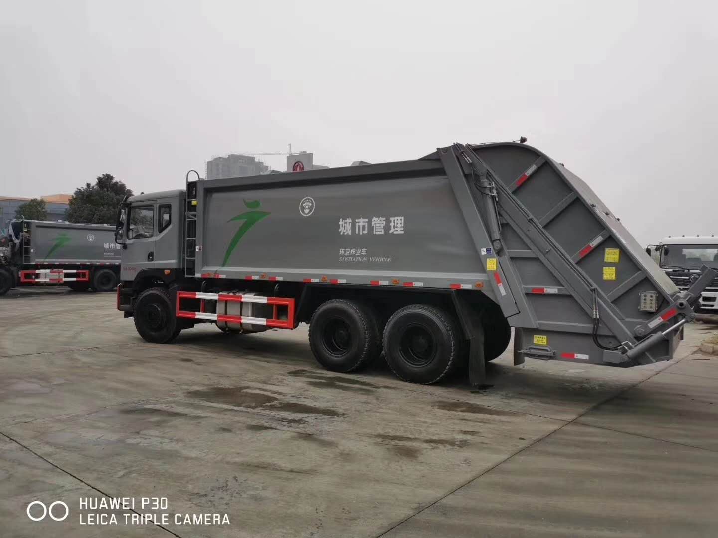 壓縮垃圾車(chē)圖片 壓縮垃圾車(chē)圖片